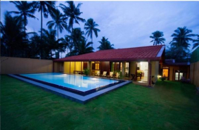 Hamilton Beach Villa